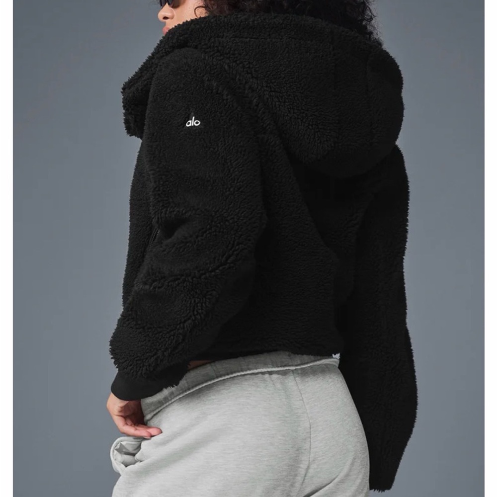 ALO Foxy Sherpa Jacket Small